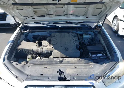 2011 Toyota 4Runner Sr5 V6 from USA, damaged, VIN JTEZU5JR4B5022557